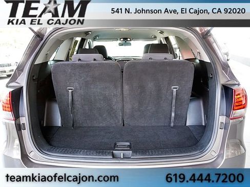 Certified 2019 Kia Sorento FWD image 13