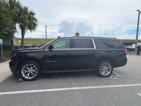 Used 2019 Chevrolet Suburban LT AWD/4WD image 2