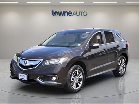 Used 2017 Acura RDX AWD w/ Advance Package image 3