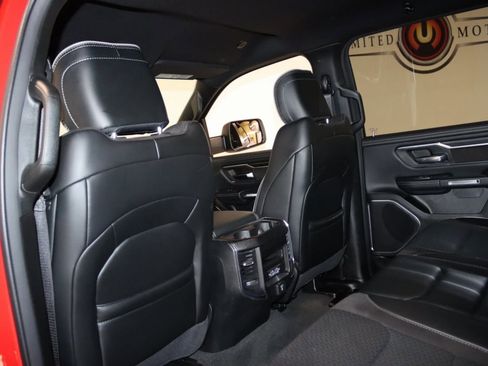 Used 2024 RAM 1500 Laramie image 32