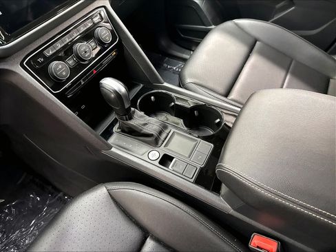 Used 2023 Volkswagen Atlas SE w/ Black Wheel Package FWD image 21