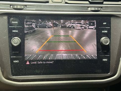 Used 2024 Volkswagen Tiguan Wolfsburg Edition AWD/4WD image 35