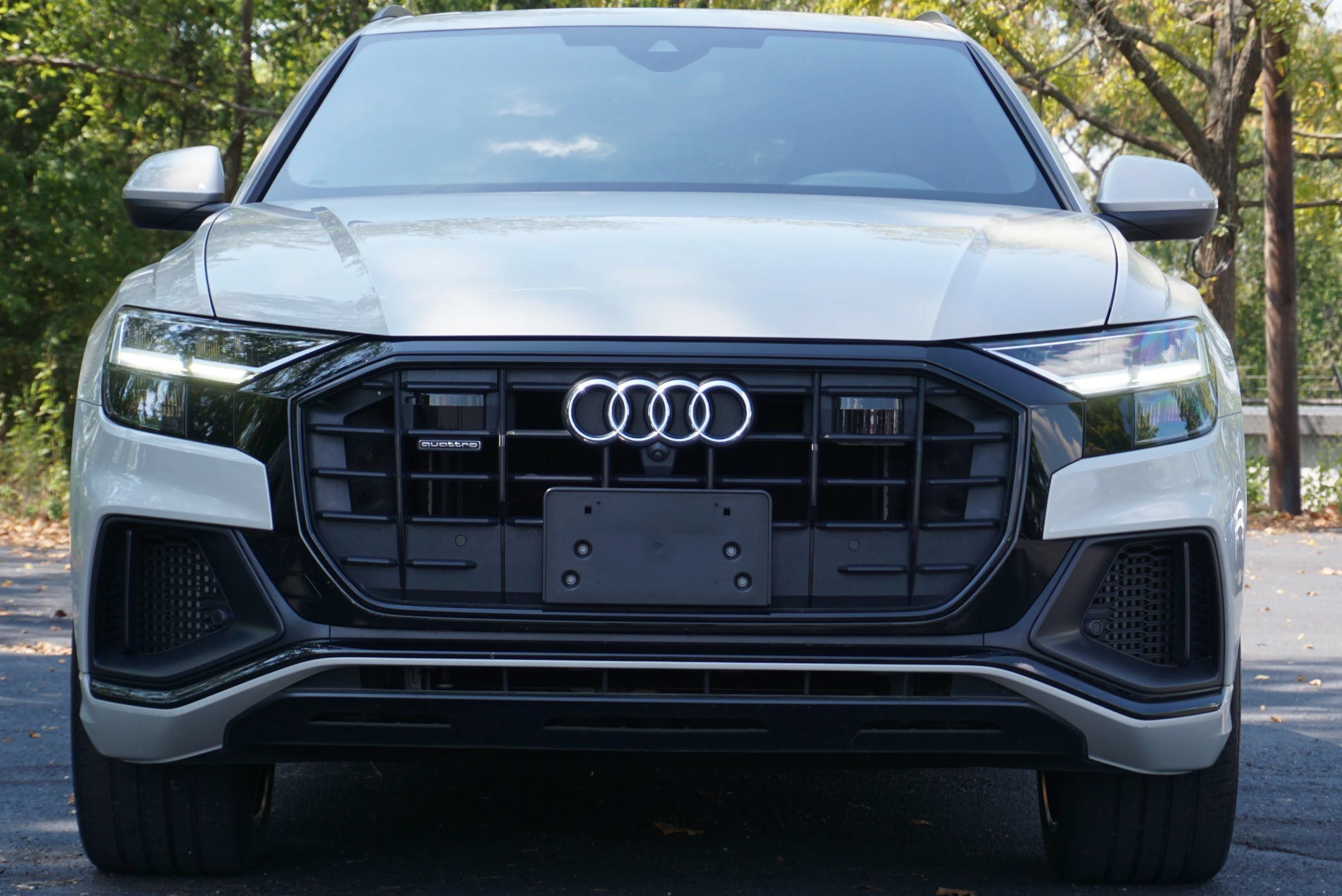 Used 2022 Audi Q8 Premium Plus AWD/4WD image 2