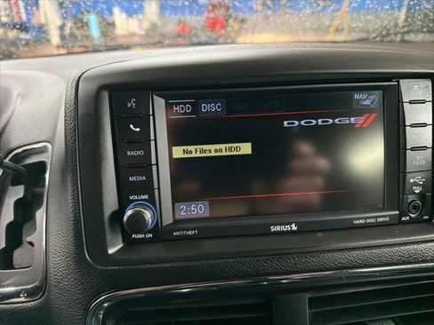 Used 2017 Dodge Grand Caravan GT image 16