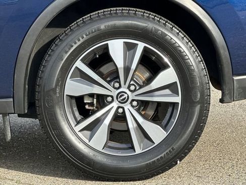 Used 2023 Nissan Murano SV image 31