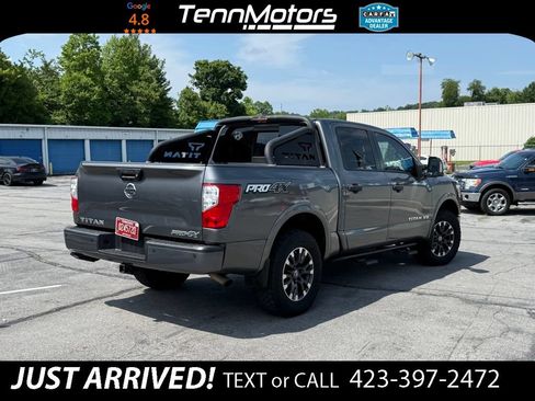 Used 2018 Nissan Titan PRO-4X w/ Pro-4x Convenience Package AWD/4WD image 5