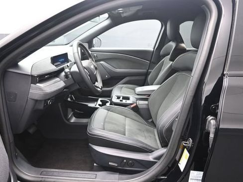 Certified 2025 Ford Mustang Mach-E GT AWD/4WD image 10