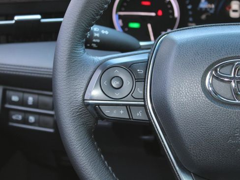 Used 2021 Toyota Avalon XLE w/ Carpet Mat Package (TMS) image 25