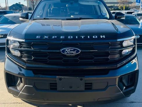 Used 2025 Ford Expedition Max Active image 6