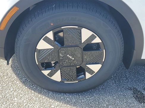 New 2026 Kia Sportage LX image 29