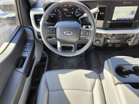 New 2025 Ford F550 4x4 SuperCab Super Duty w/ XL Chrome Package image 11
