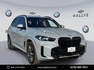Used 2024 BMW X5 xDrive40i w/ M Sport Package video 1