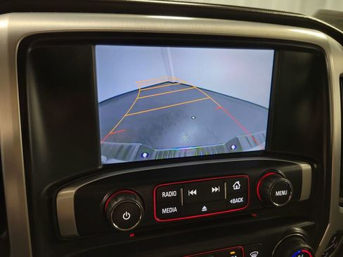 Used 2015 GMC Sierra 1500 SLT w/ SLT Crew Cab Value Package image 18