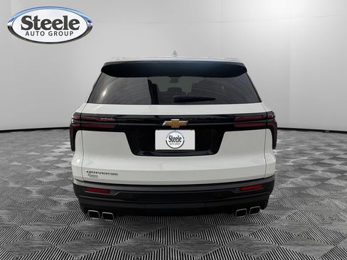 Certified 2024 Chevrolet Traverse LS FWD image 4