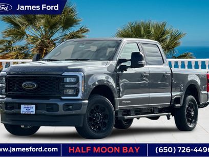 New 2026 Ford F350 Lariat w/ Black Appearance Package