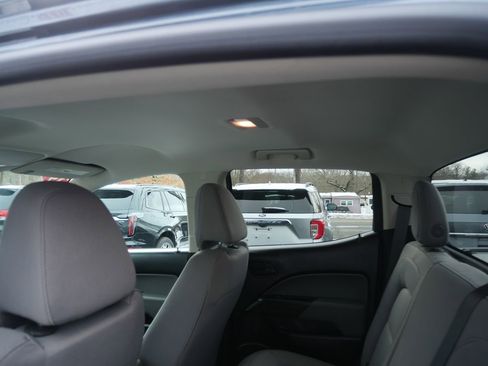 Used 2019 Chevrolet Colorado W/T w/ WT Convenience Package image 20