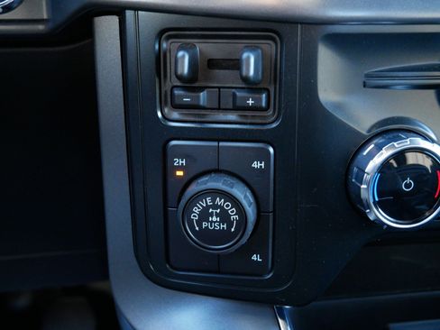 New 2025 Ford F150 XLT w/ Equipment Group 302A MID image 31