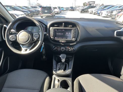 Certified 2024 Kia Soul LX w/ Option Group 015 image 21