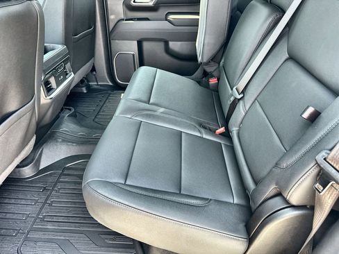 New 2026 GMC Sierra 1500 SLT AWD/4WD image 16