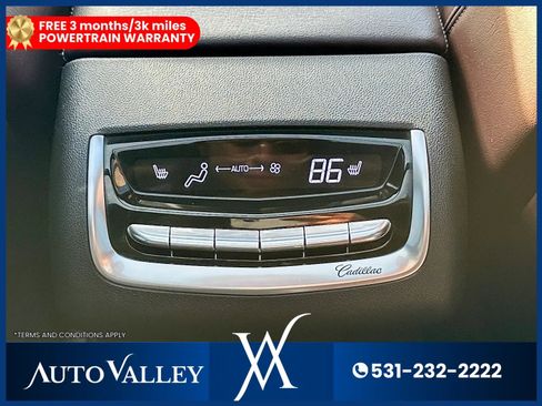 Used 2022 Cadillac XT6 Premium Luxury w/ Technology Package image 38