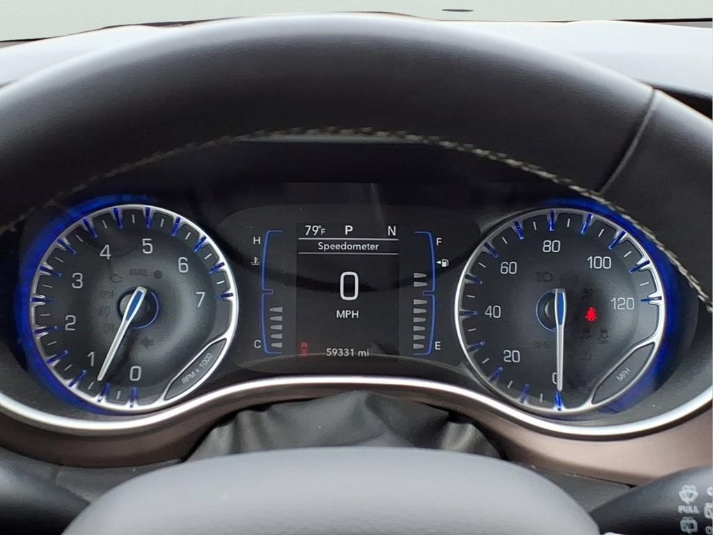 Used 2023 Chrysler Voyager LX FWD image 12