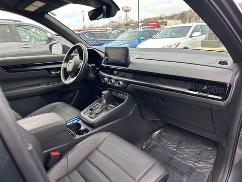 Used 2025 Honda CR-V Sport Touring image 32