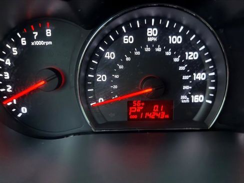 Used 2014 Kia Sorento LX image 20