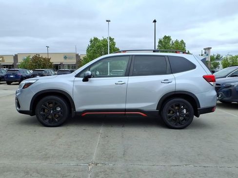 Used 2019 Subaru Forester Sport AWD/4WD image 2