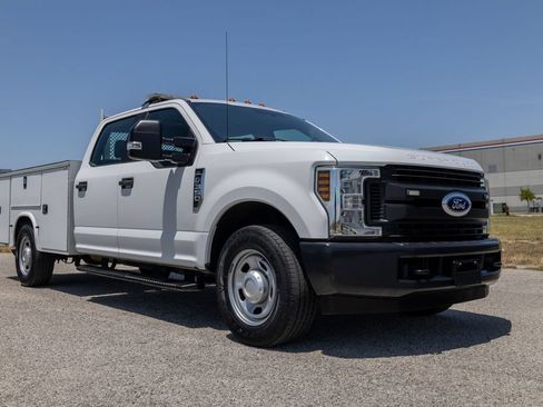 Used 2019 Ford F350 XL w/ Power Equipment Group RWD image 1
