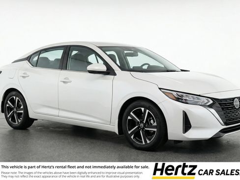 Used 2025 Nissan Sentra SV image 1