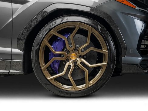 Used 2019 Lamborghini Urus AWD/4WD image 31