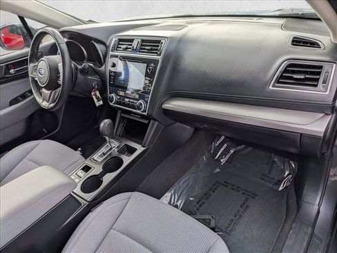 Used 2019 Subaru Outback 2.5i Premium w/ Popular Package #2 AWD/4WD image 18