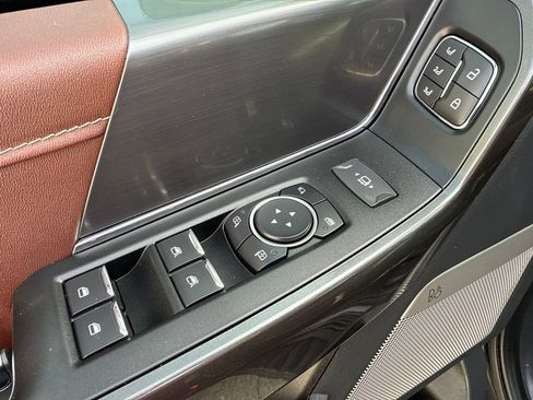 Used 2021 Ford F150 Lariat AWD/4WD image 21