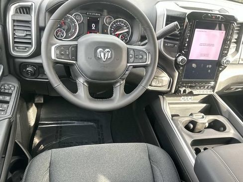 New 2026 RAM 2500 Big Horn AWD/4WD image 25
