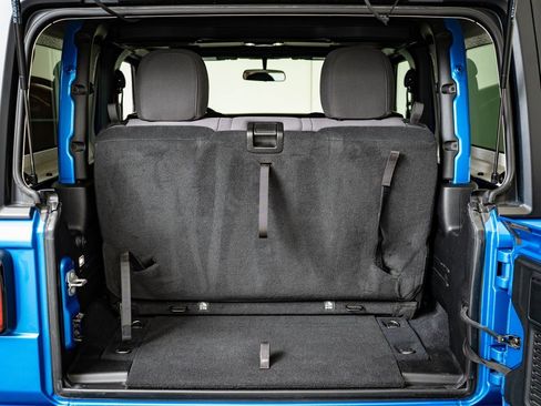 Used 2022 Jeep Wrangler Sport S image 20