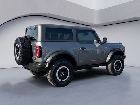 Used 2023 Ford Bronco Badlands image 5