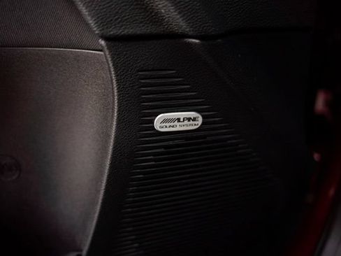 Used 2021 Dodge Challenger R/T Scat Pack RWD image 18