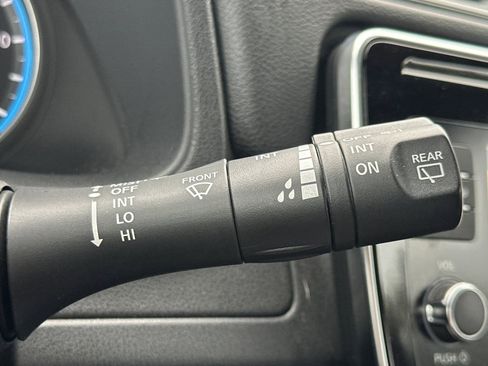 Used 2019 Nissan Leaf SV w/ SV All Weather Package image 32