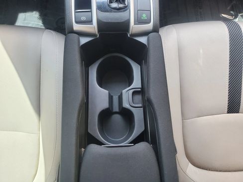 Used 2016 Honda Civic LX image 35