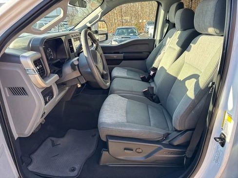 Used 2024 Ford F250 XLT image 13