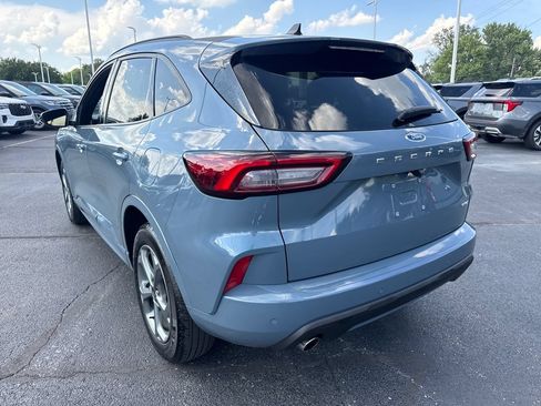 Used 2024 Ford Escape ST-Line w/ Tech Pack #1 AWD/4WD image 9
