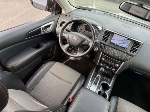 Used 2020 Nissan Pathfinder SV w/ Rock Creek Edition image 28