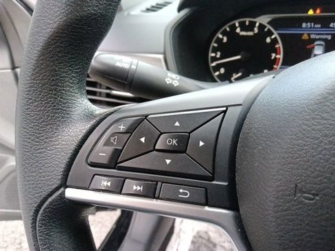 Used 2024 Nissan Altima 2.5 SV image 18