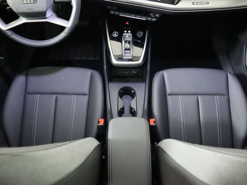 Used 2026 Audi Q4 e-tron Premium Plus w/ Premium Plus image 18