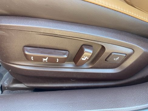 Used 2018 Lexus ES 350 w/ Premier Package image 22