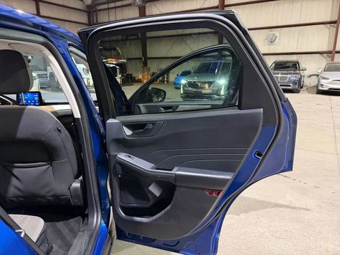 Used 2022 Ford Escape SE FWD image 20