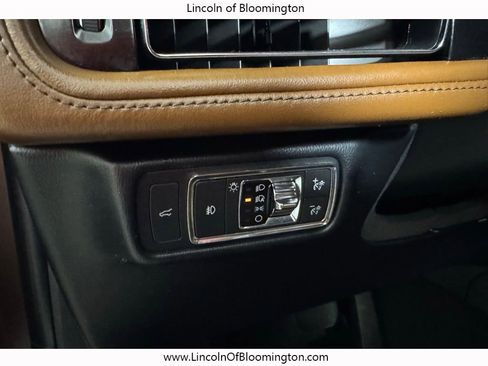 Used 2020 Lincoln Aviator Reserve w/ Equipment Group 202A AWD/4WD image 34