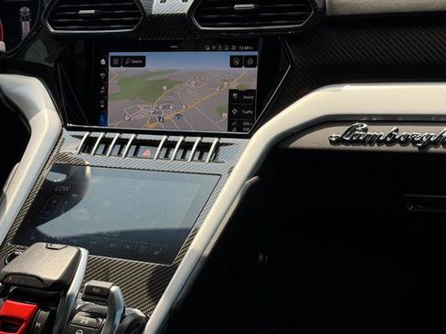 Used 2020 Lamborghini Urus AWD/4WD image 51