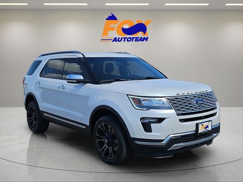 Used 2018 Ford Explorer Platinum AWD/4WD image 6