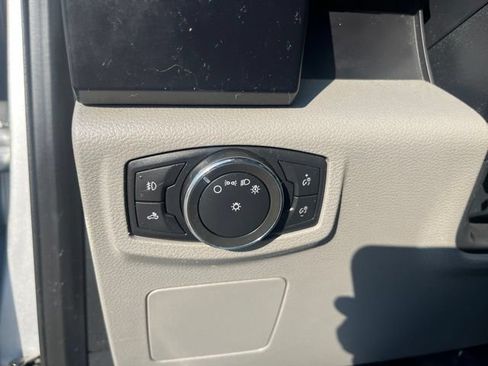 Used 2016 Ford F150 4x4 SuperCrew image 26